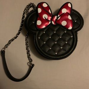 Loungefly Minnie Mouse crossbody purse